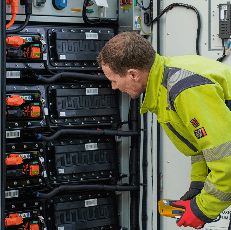 zeppelin energysolutions our solutionsPROJECT DELIVERY COMMISSIONING SERVICE LIFECYCLE SUPPORT zeppelin energysolutions our solutionsPROJECT DELIVERY COMMISSIONING SERVICE LIFECYCLE SUPPORT