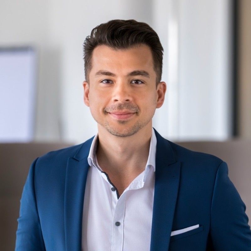 Michael Hierholzer CEO & Managing Director Michael Hierholzer CEO & Managing Director